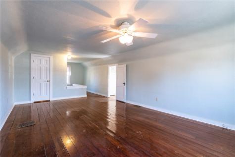 217 23rd Street Drive Cedar Rapids IA 52403