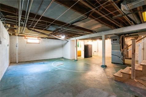 217 23rd Street Drive Cedar Rapids IA 52403