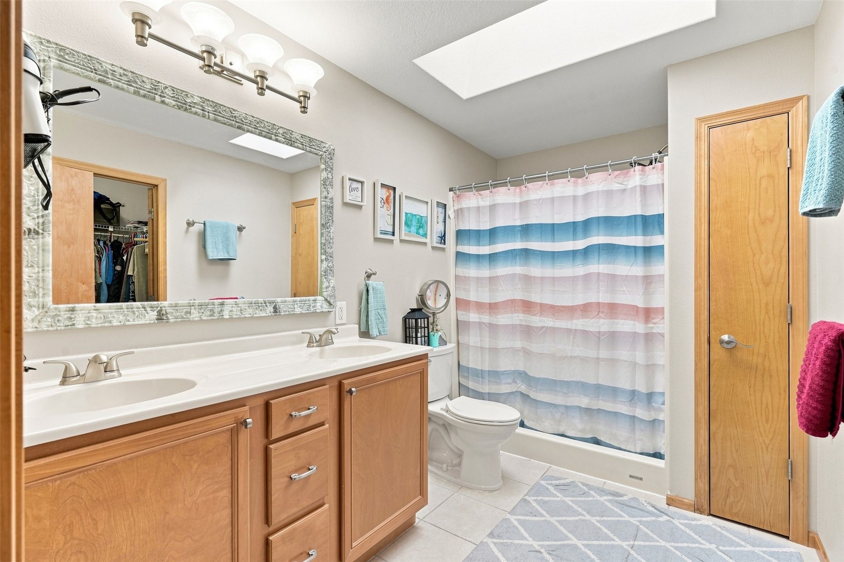 7916 Westfield Drive NE Cedar Rapids IA 52402