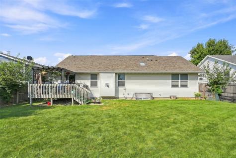 7916 Westfield Drive NE Cedar Rapids IA 52402