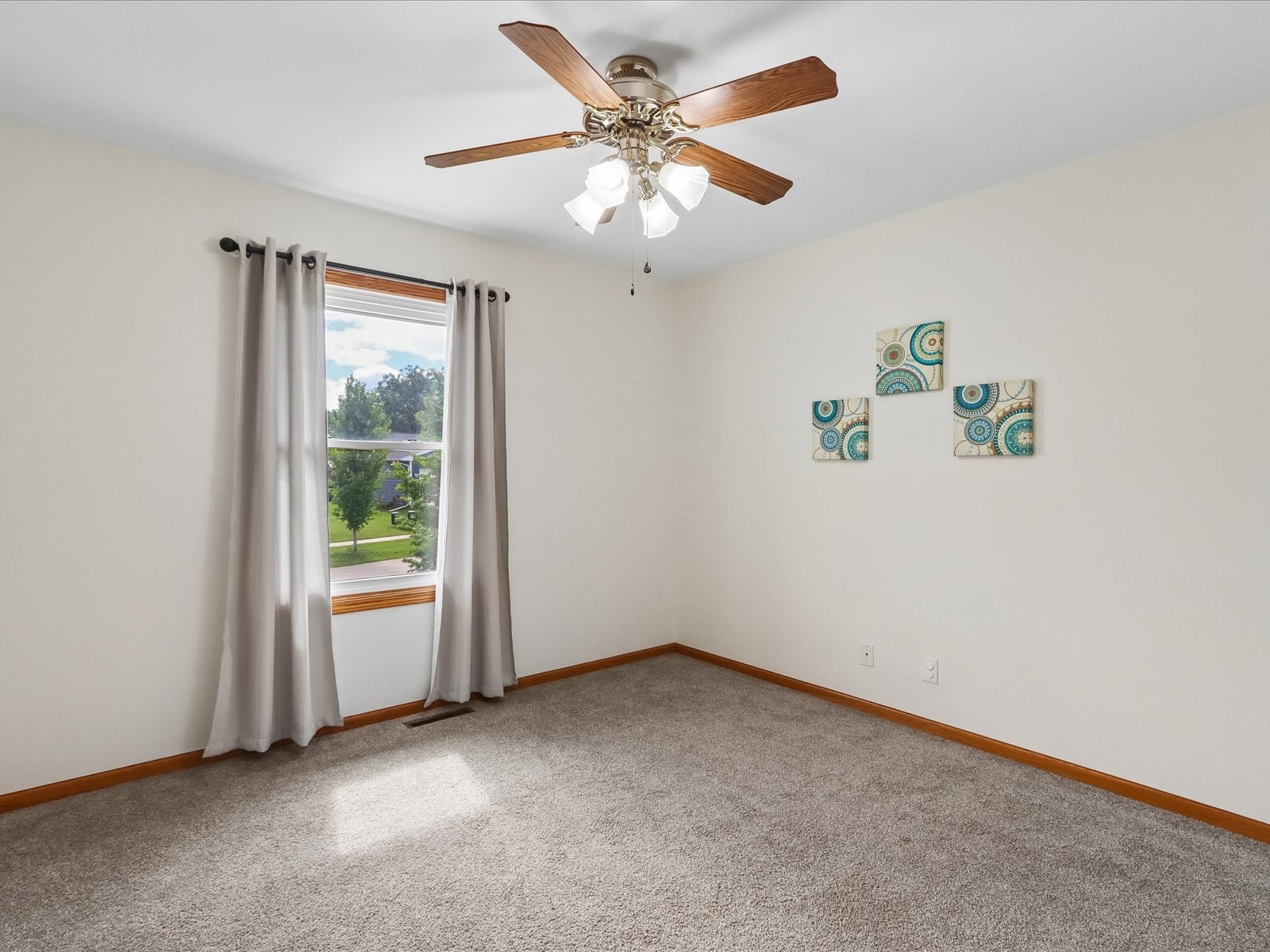 3612 King Drive SW Cedar Rapids IA 52404