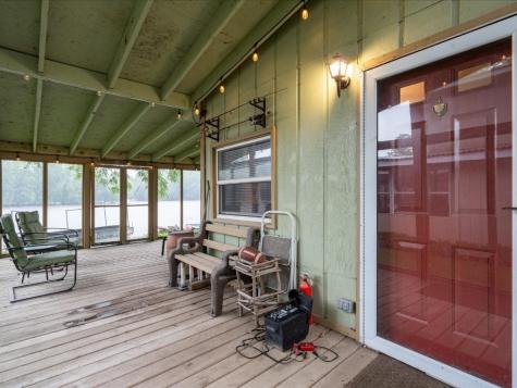 5051 22nd Avenue Mt Auburn IA 52313