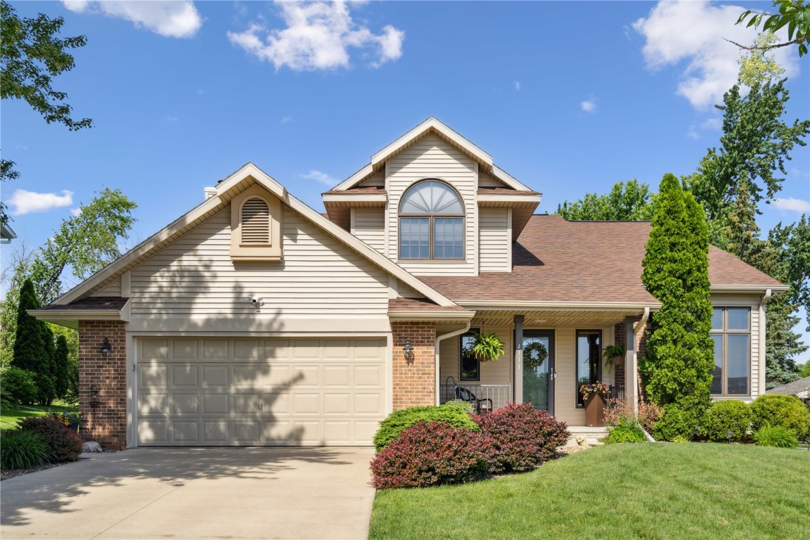 4111 Sally Drive NE Cedar Rapids IA 52402