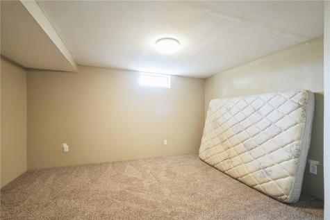 410 Lehnen Street Norway IA 52318