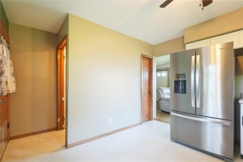 410 Lehnen Street Norway IA 52318