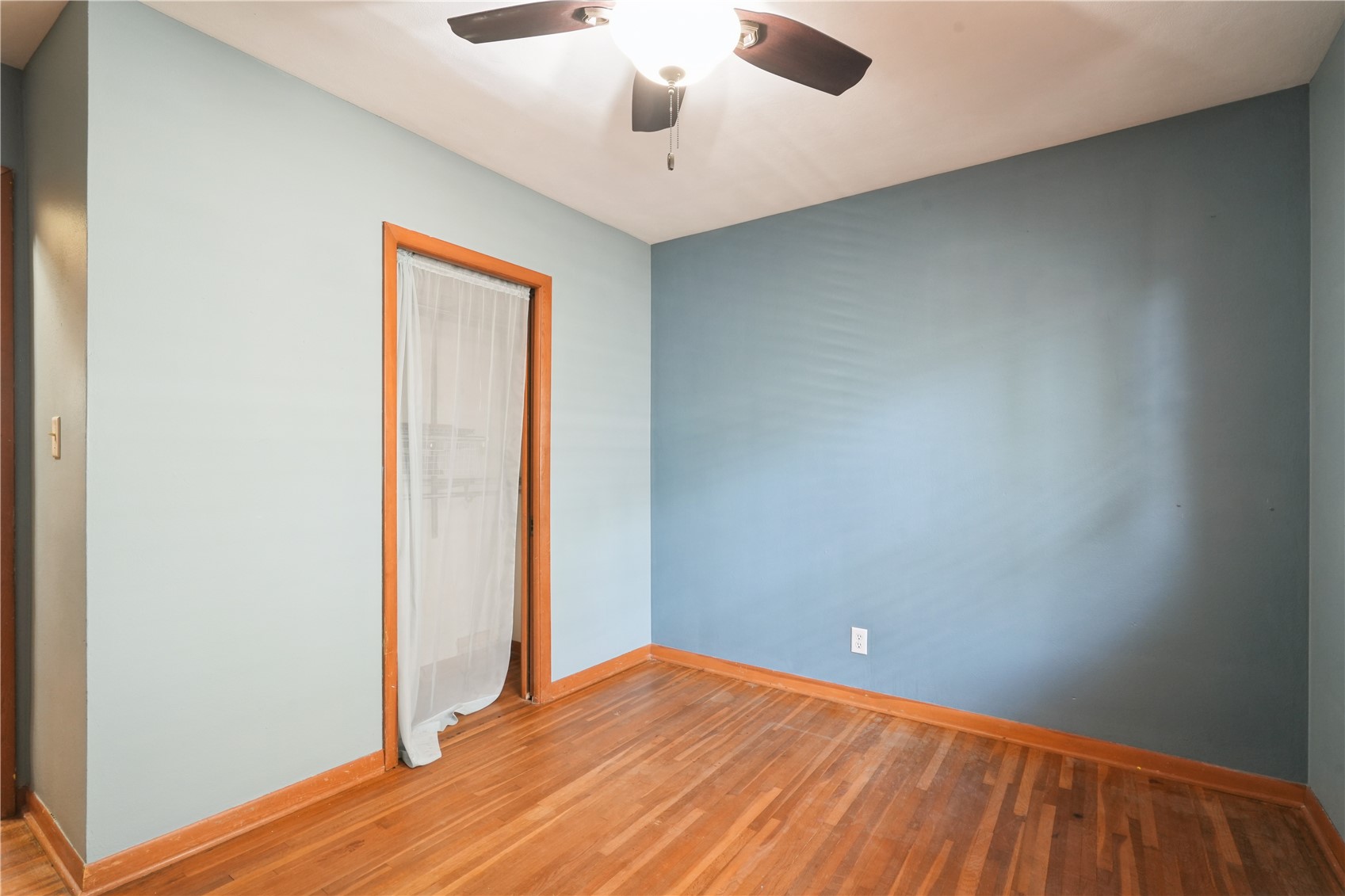 410 Lehnen Street Norway IA 52318
