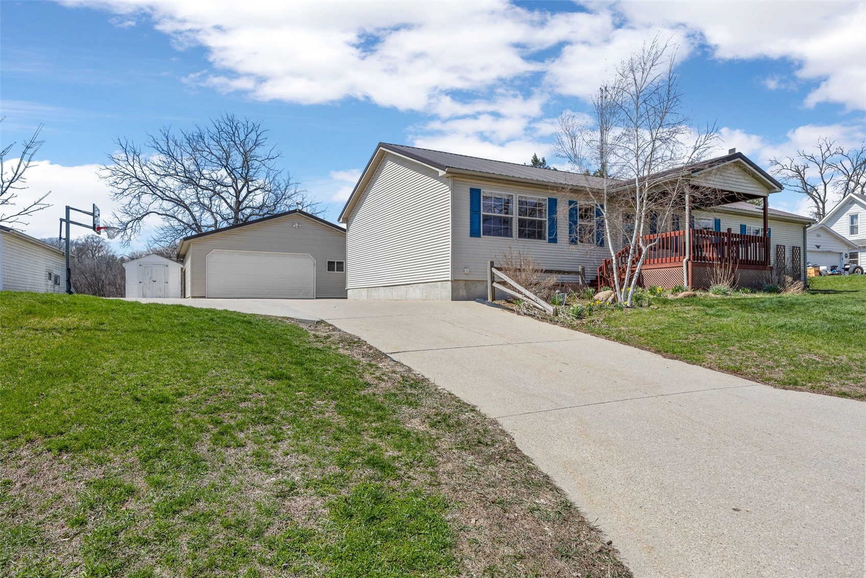 504 S Linn Street Anamosa IA 52205