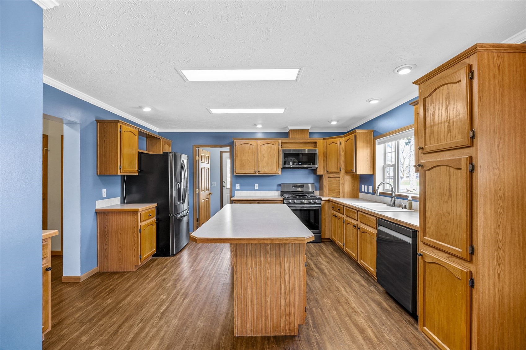 504 S Linn Street Anamosa IA 52205