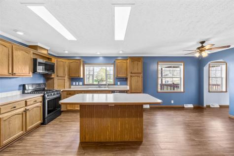 504 S Linn Street Anamosa IA 52205