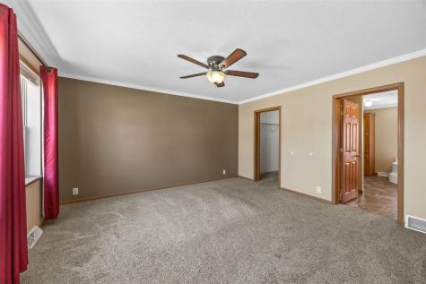 504 S Linn Street Anamosa IA 52205