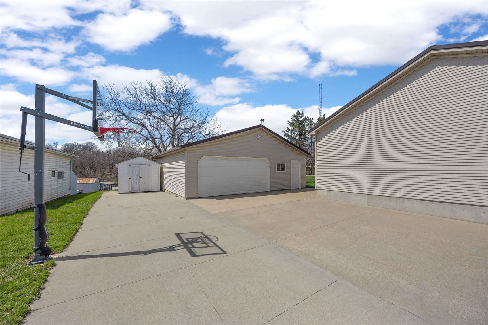 504 S Linn Street Anamosa IA 52205
