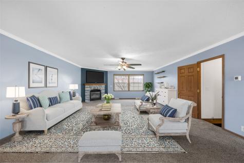 504 S Linn Street Anamosa IA 52205