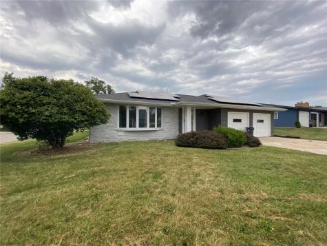 744 30th NE Cedar Rapids IA 52402