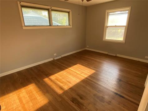 744 30th NE Cedar Rapids IA 52402