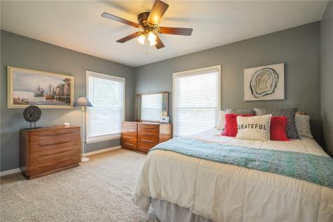 3615 Bever Avenue SE Cedar Rapids IA 52403