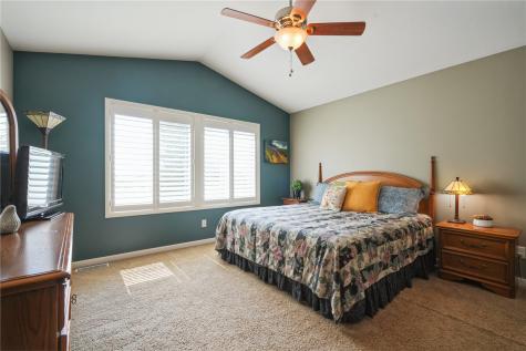 3615 Bever Avenue SE Cedar Rapids IA 52403