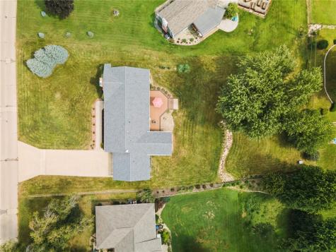 3615 Bever Avenue SE Cedar Rapids IA 52403