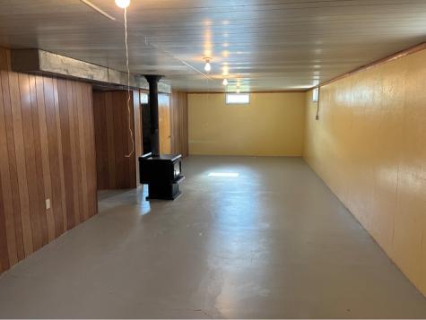 2395 Benton-iowa Road Marengo IA 52301