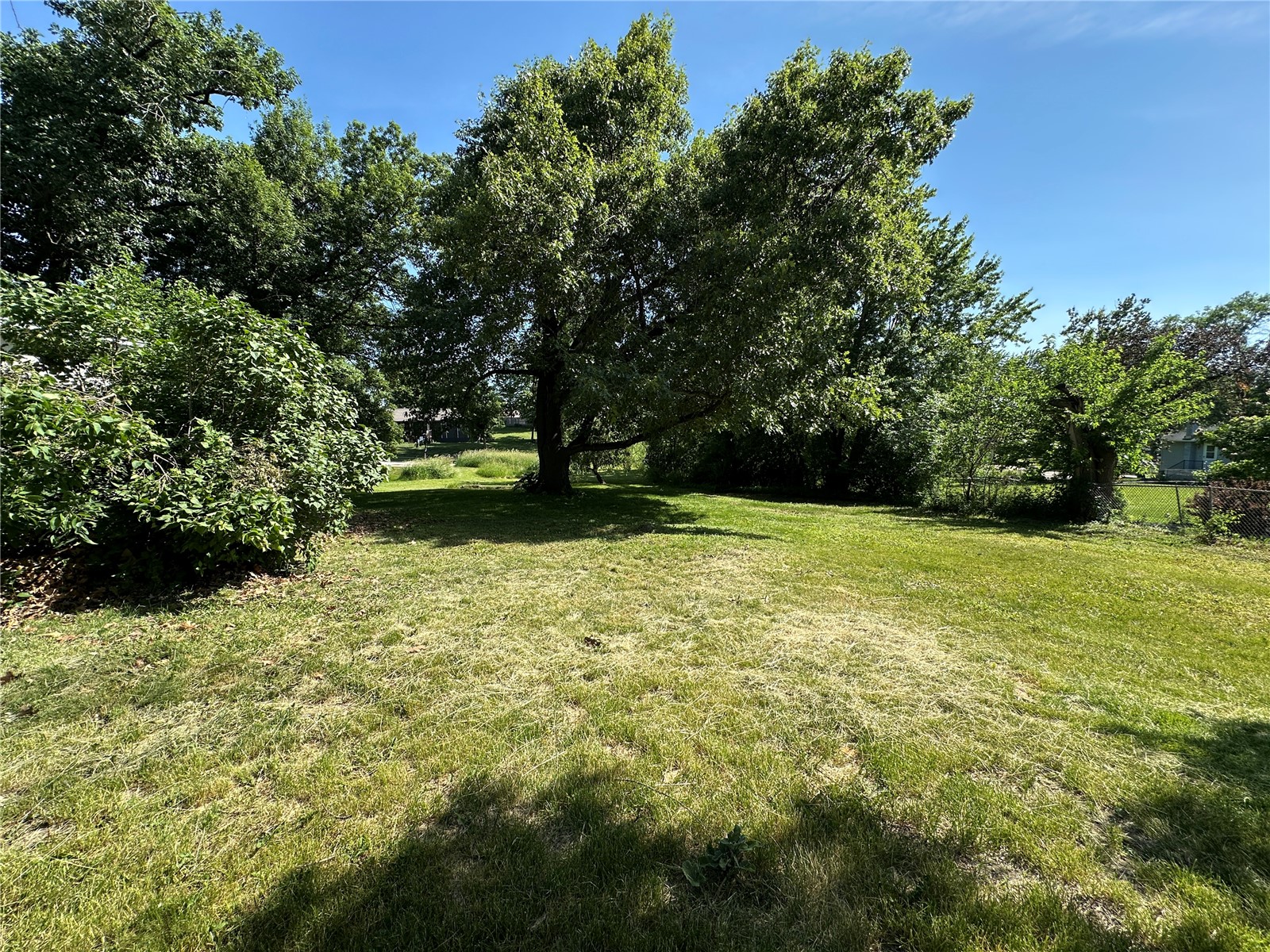 2815 Waveland Drive NW Cedar Rapids IA 52405