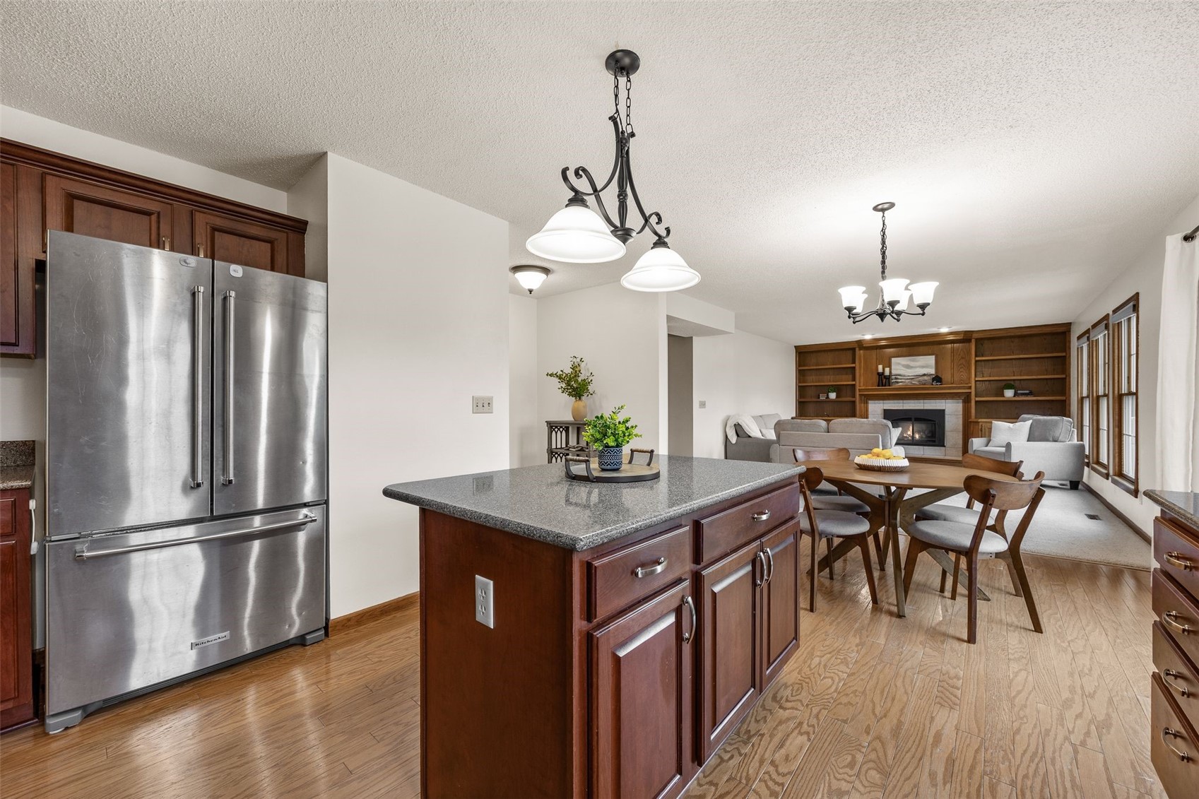 6907 Rockingham Drive SW Cedar Rapids IA 52404