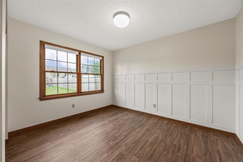 6907 Rockingham Drive SW Cedar Rapids IA 52404