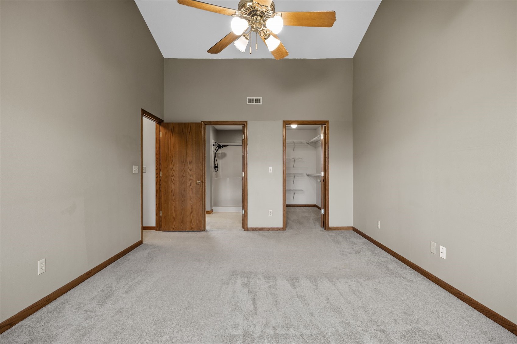 6907 Rockingham Drive SW Cedar Rapids IA 52404