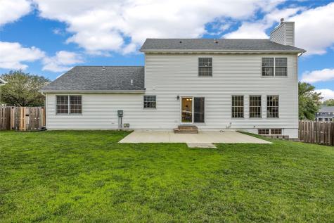 6907 Rockingham Drive SW Cedar Rapids IA 52404