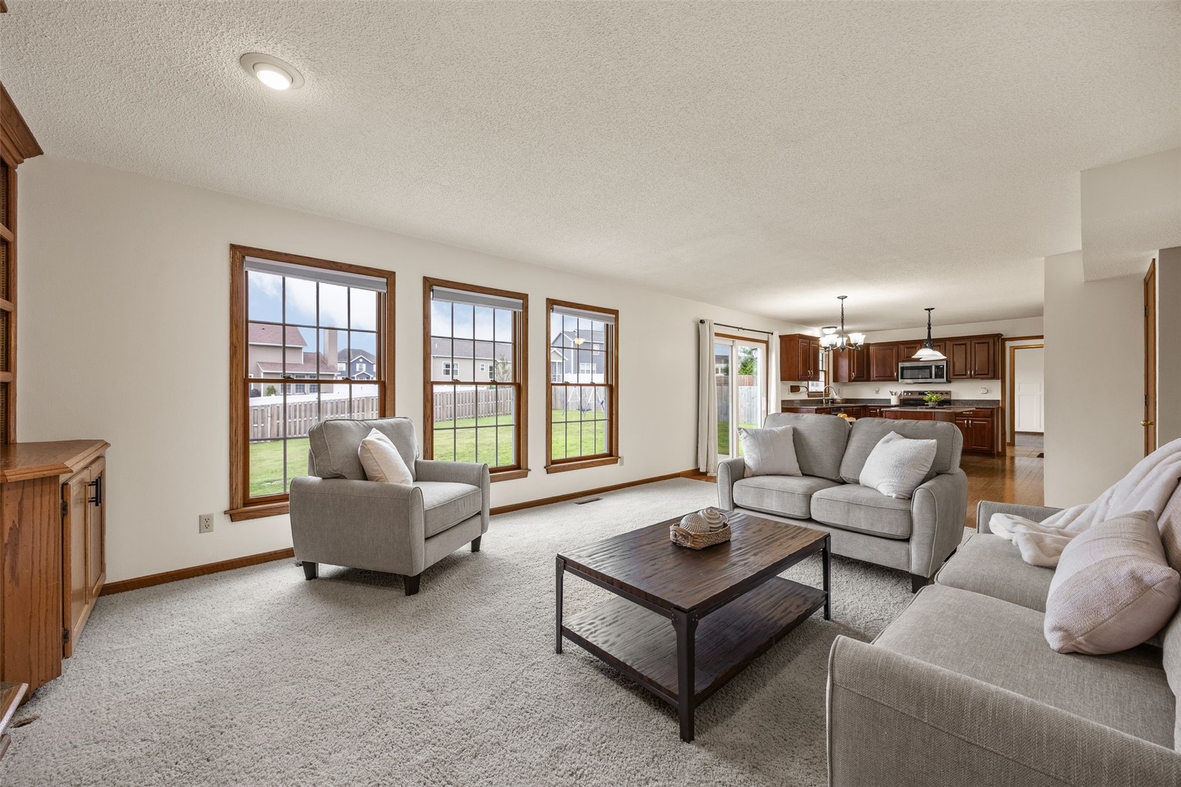 6907 Rockingham Drive SW Cedar Rapids IA 52404