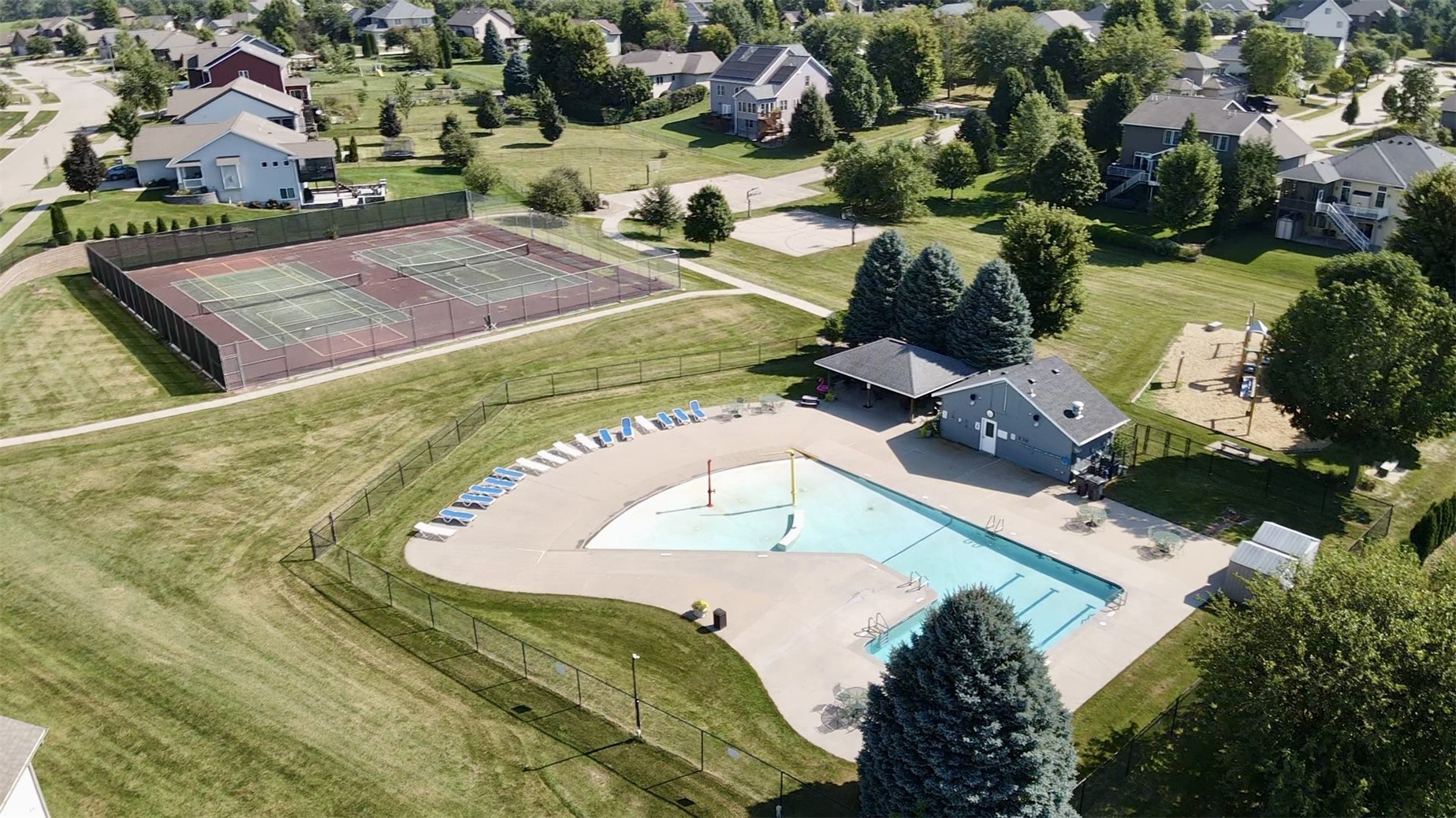 1464 Dunley Court Iowa City IA 52246