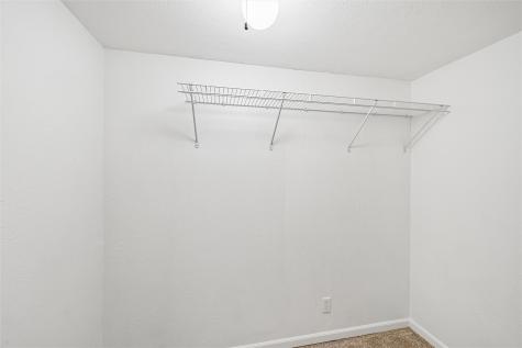 1512 Rainbow Drive Belle Plaine IA 52208