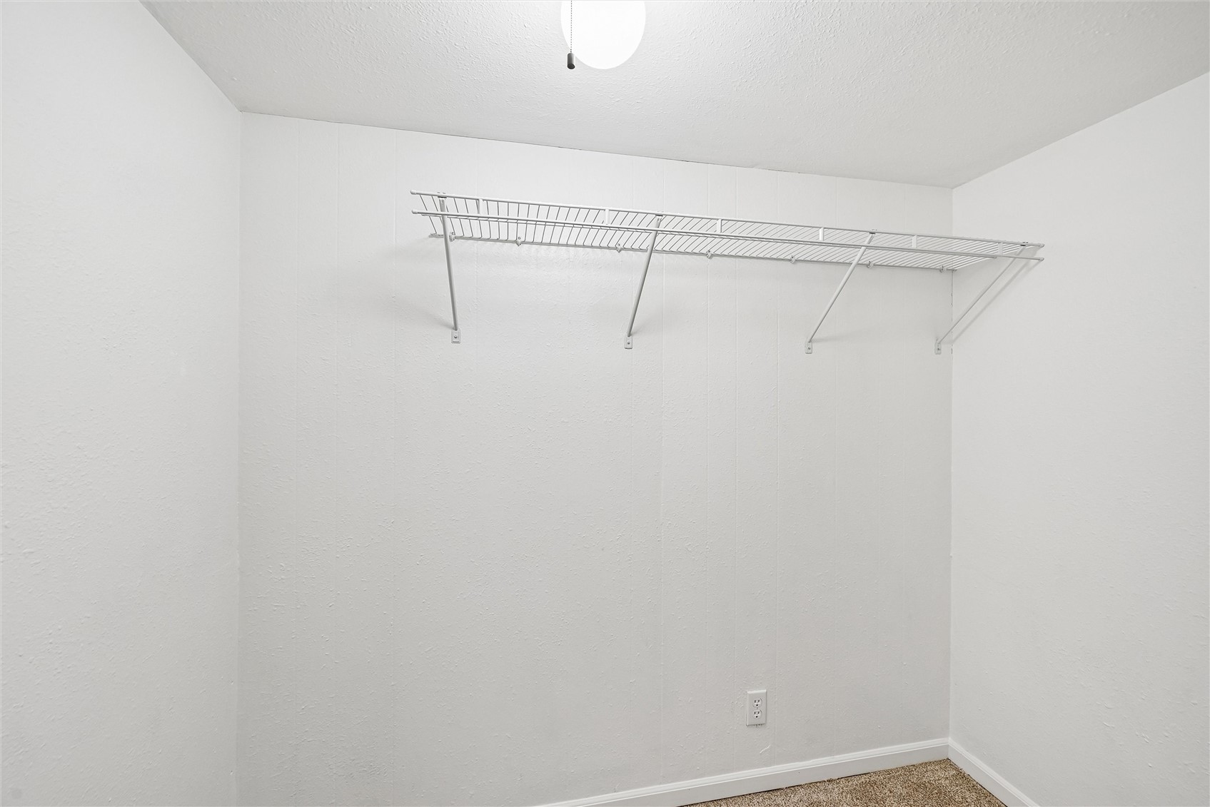 1512 Rainbow Drive Belle Plaine IA 52208