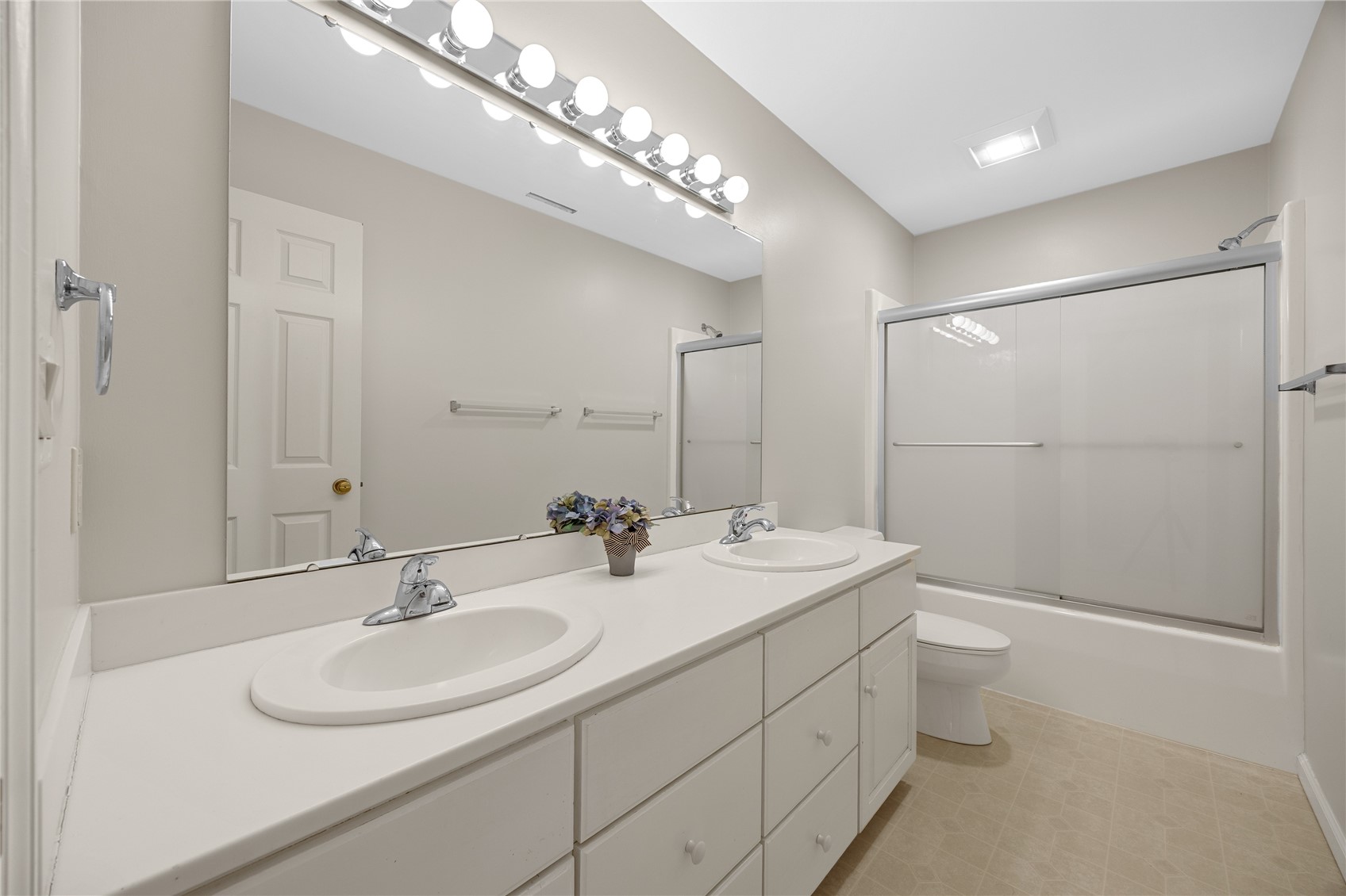132 Tahoe Court SE Cedar Rapids IA 52403