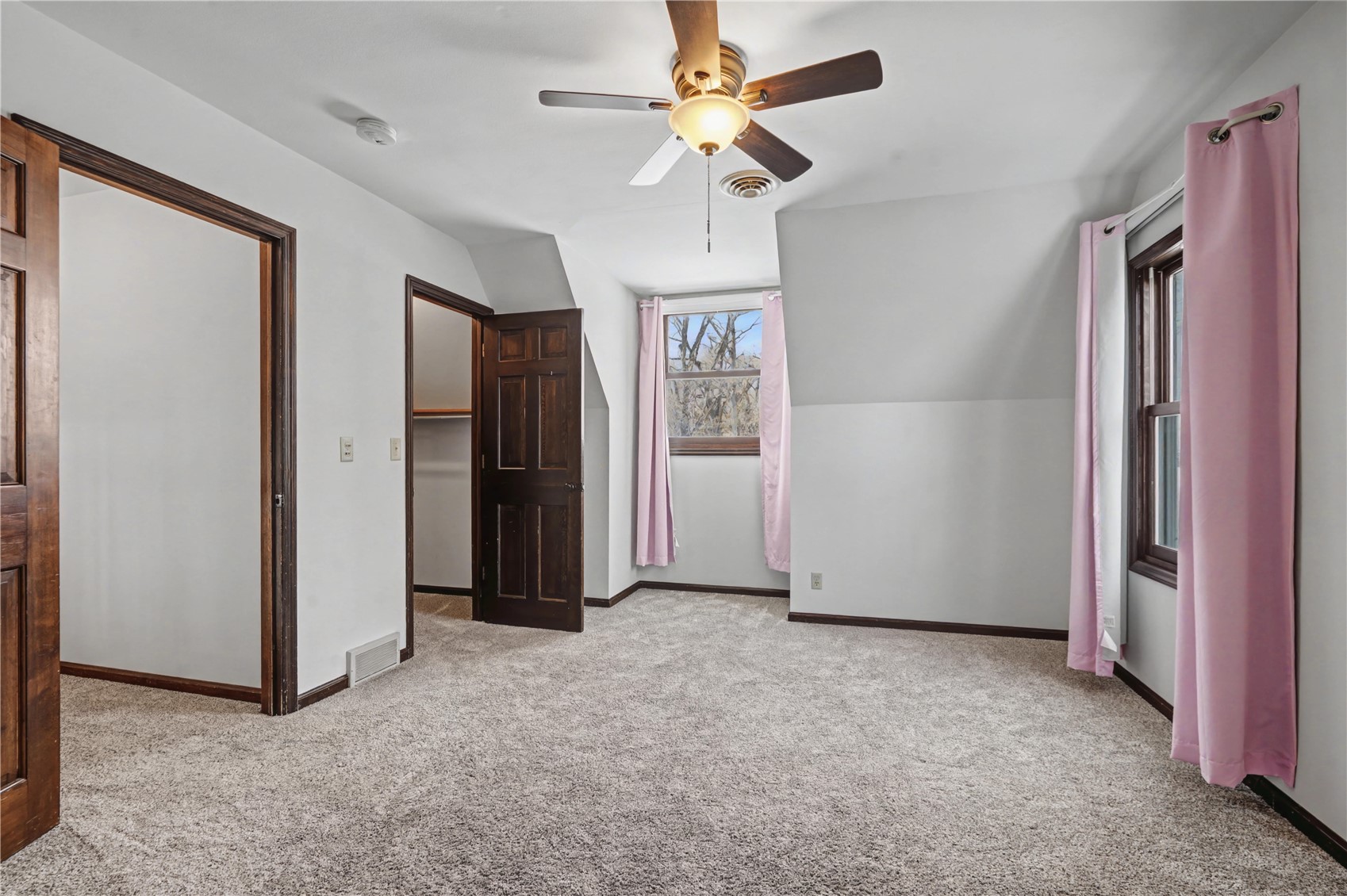 394 East Post Road SE Cedar Rapids IA 52403