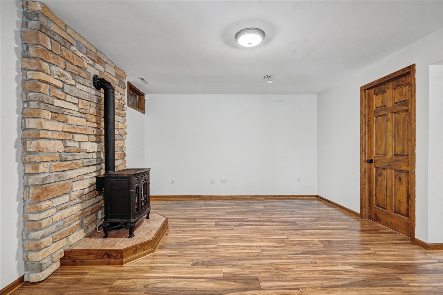 394 East Post Road SE Cedar Rapids IA 52403