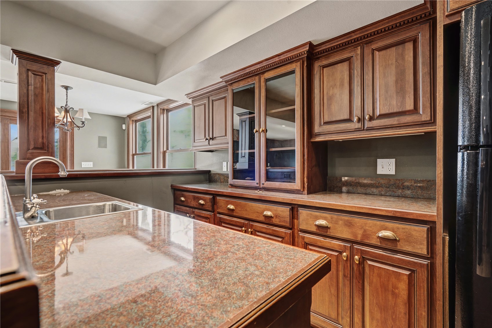 394 East Post Road SE Cedar Rapids IA 52403