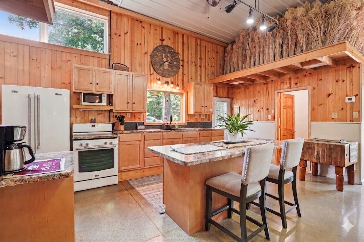 101 Canyon Road Montezuma IA 50171