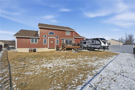 1595 Valentine Circle Marion IA 52302
