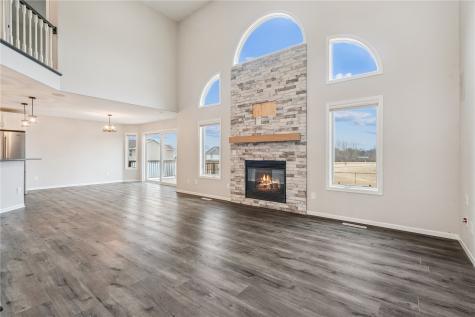 1595 Valentine Circle Marion IA 52302