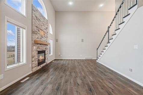 1595 Valentine Circle Marion IA 52302