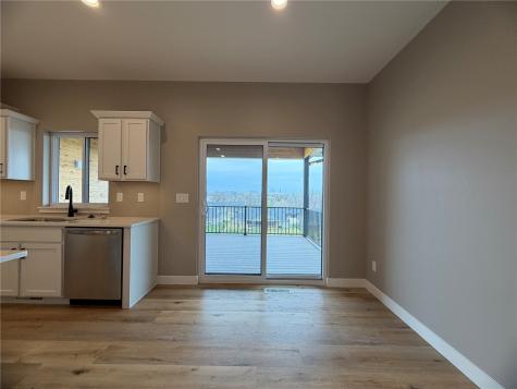 1306 E Gable Way Tiffin IA 52340