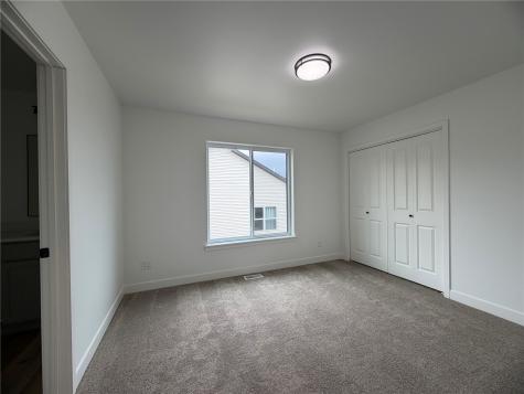 1306 E Gable Way Tiffin IA 52340