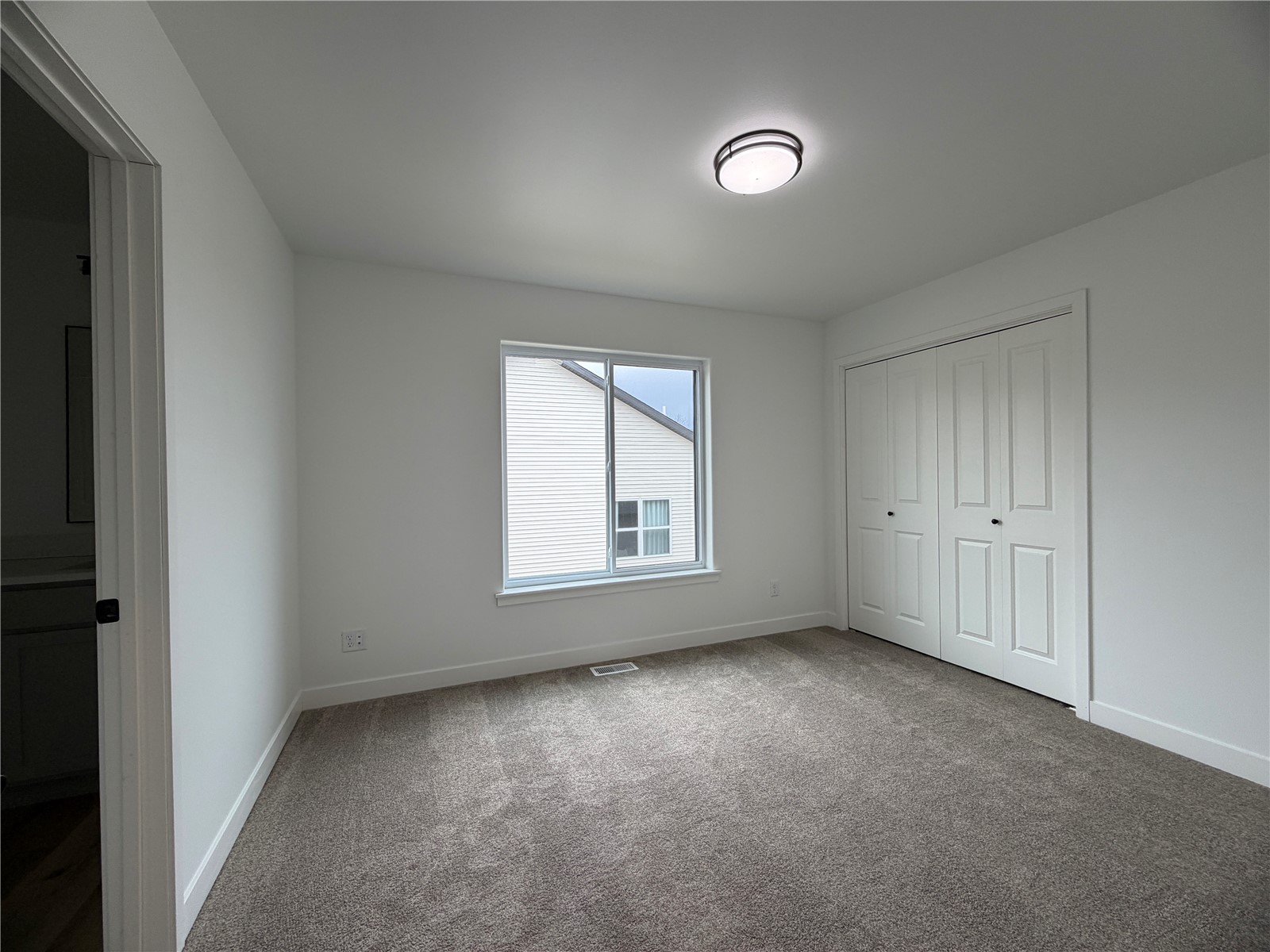 1306 E Gable Way Tiffin IA 52340