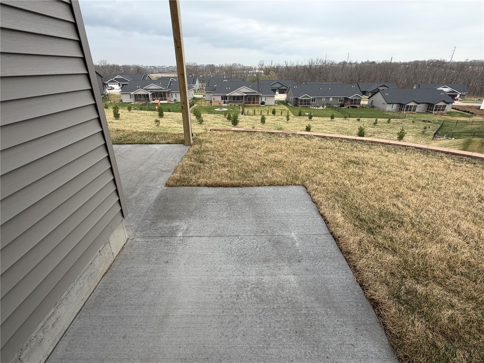 1306 E Gable Way Tiffin IA 52340