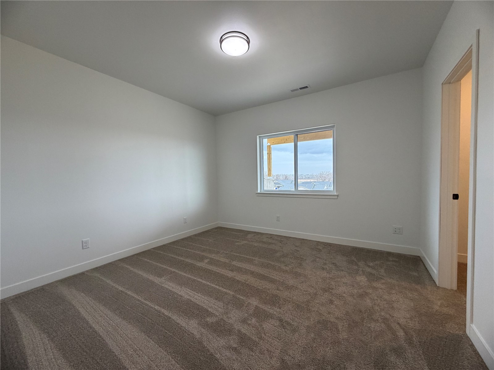 1306 E Gable Way Tiffin IA 52340