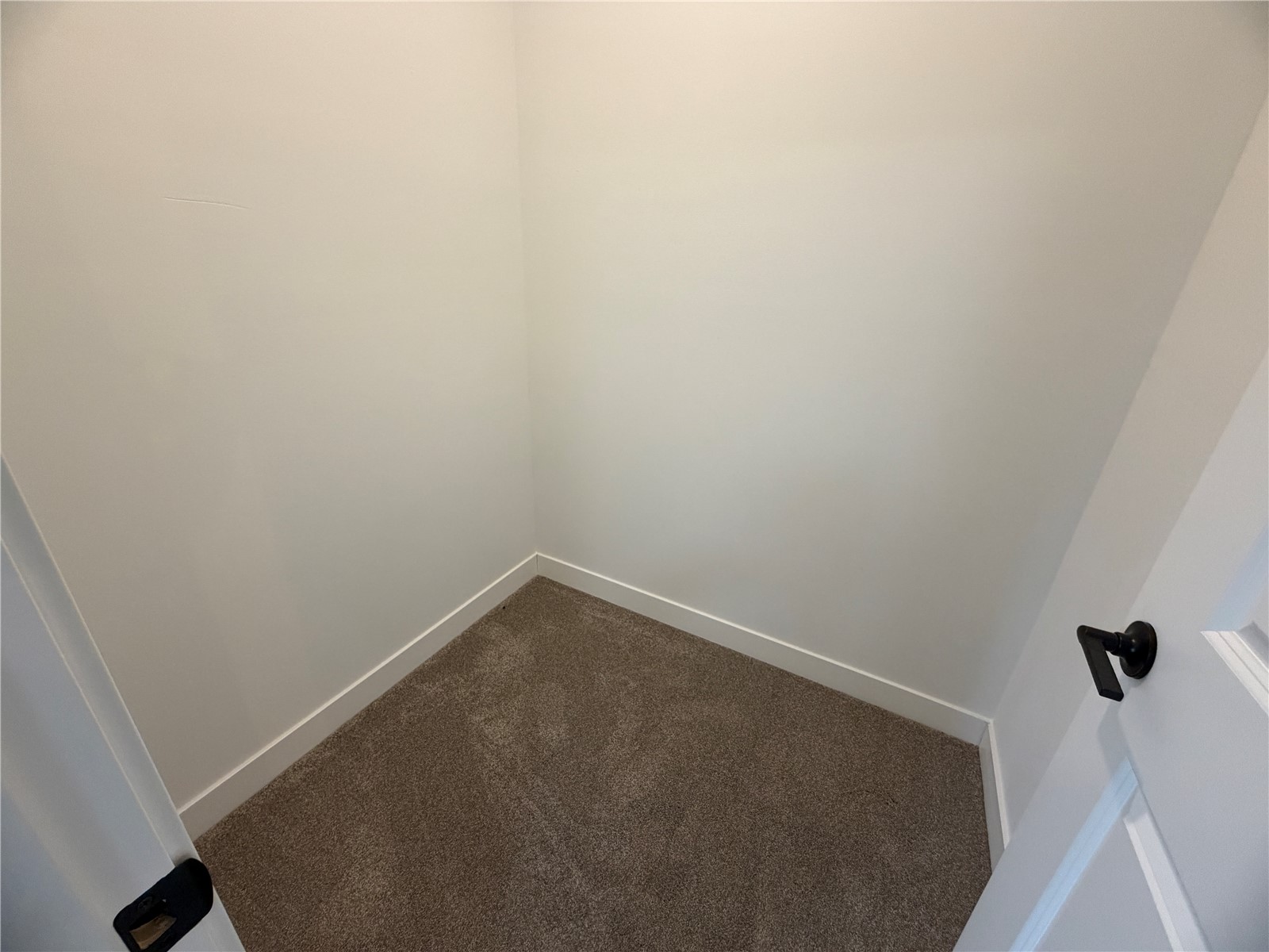 1306 E Gable Way Tiffin IA 52340