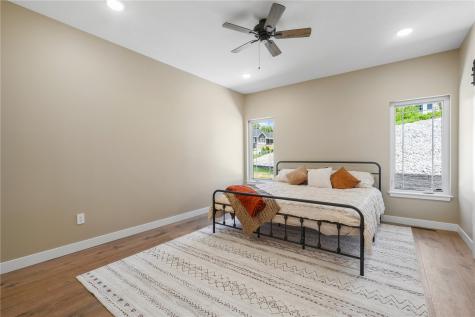 5630 Seminole Valley Trail NE Cedar Rapids IA 52411