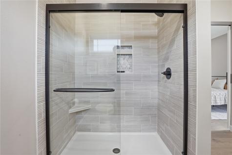 5630 Seminole Valley Trail NE Cedar Rapids IA 52411