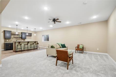 5630 Seminole Valley Trail NE Cedar Rapids IA 52411