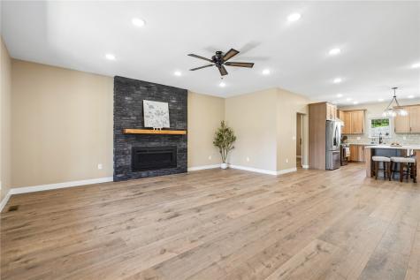 5630 Seminole Valley Trail NE Cedar Rapids IA 52411