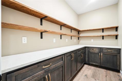 5630 Seminole Valley Trail NE Cedar Rapids IA 52411